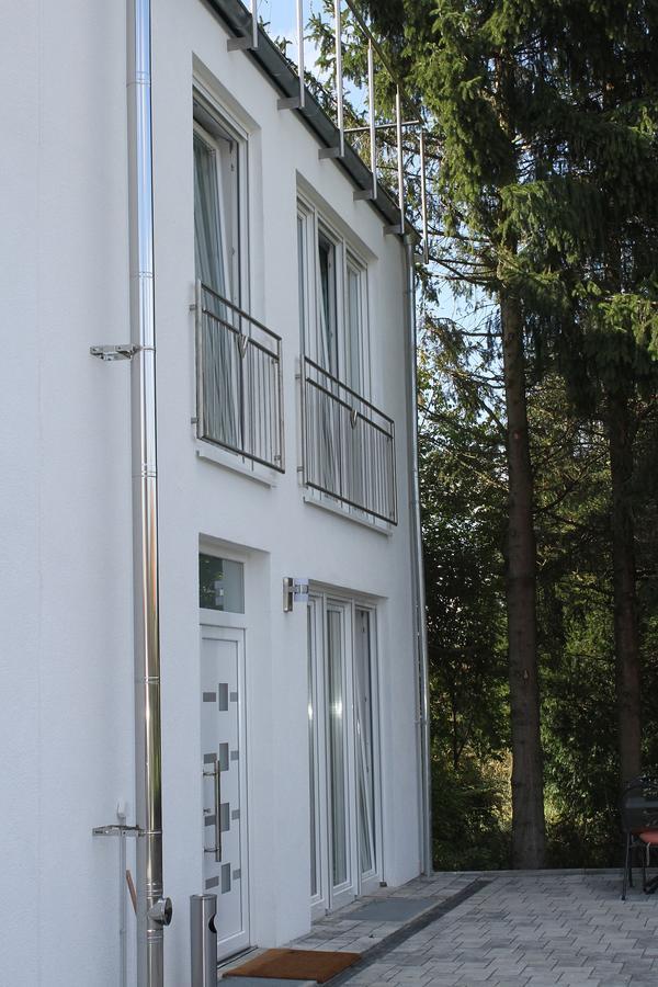 Hotel Pizzeria Da Beni Kochersteinsfeld Exteriör bild